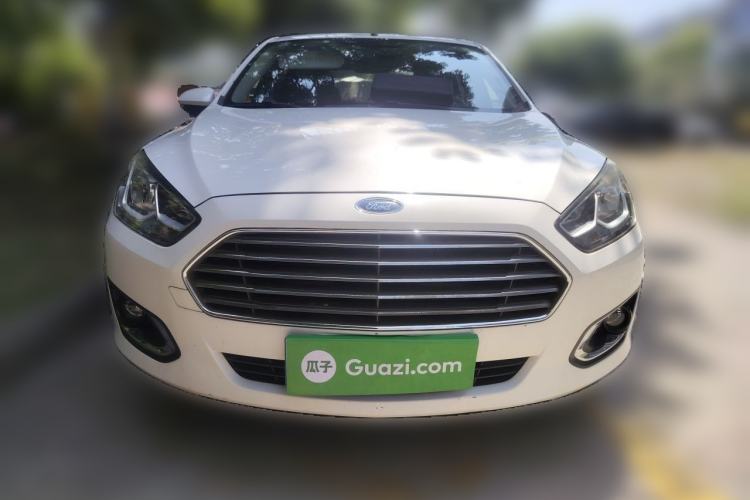 Used Ford Escort 2015 1.5L Automatic Fashion Model Front