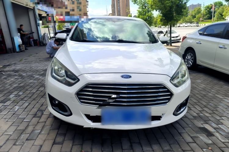 Used Ford Escort 2015 1.5L Automatic Fashion Model Front