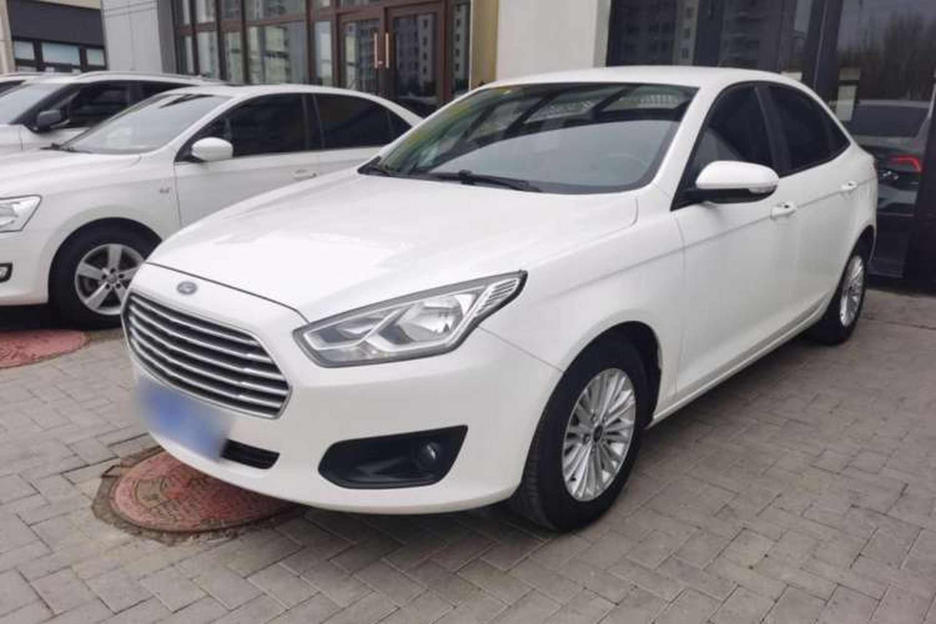 Used Ford Escort 2015 1.5L Manual Comfort Model Front Left 45 Deg