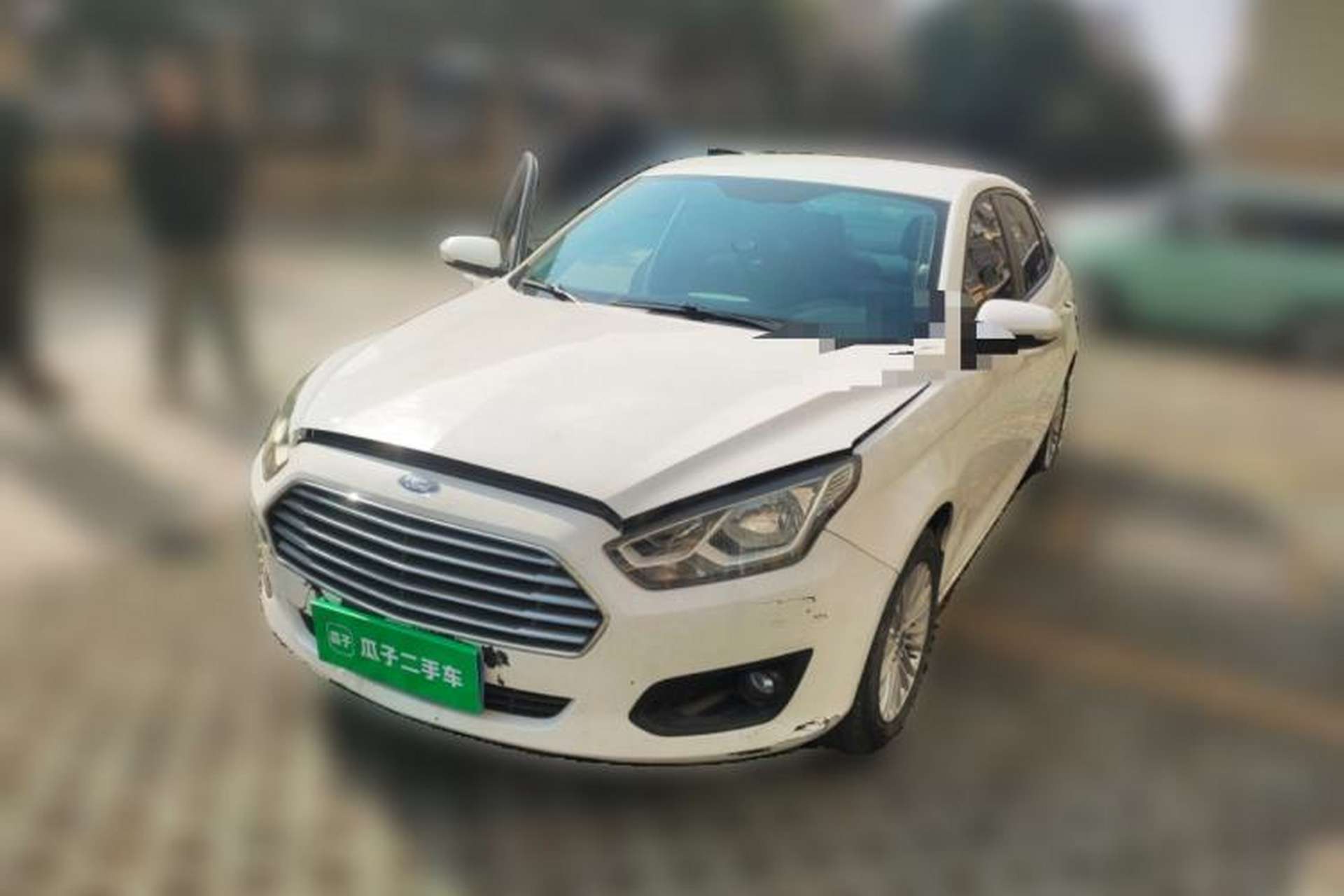 Used Ford Escort 2015 1.5L Automatic Comfort Edition Front Left 45 Deg