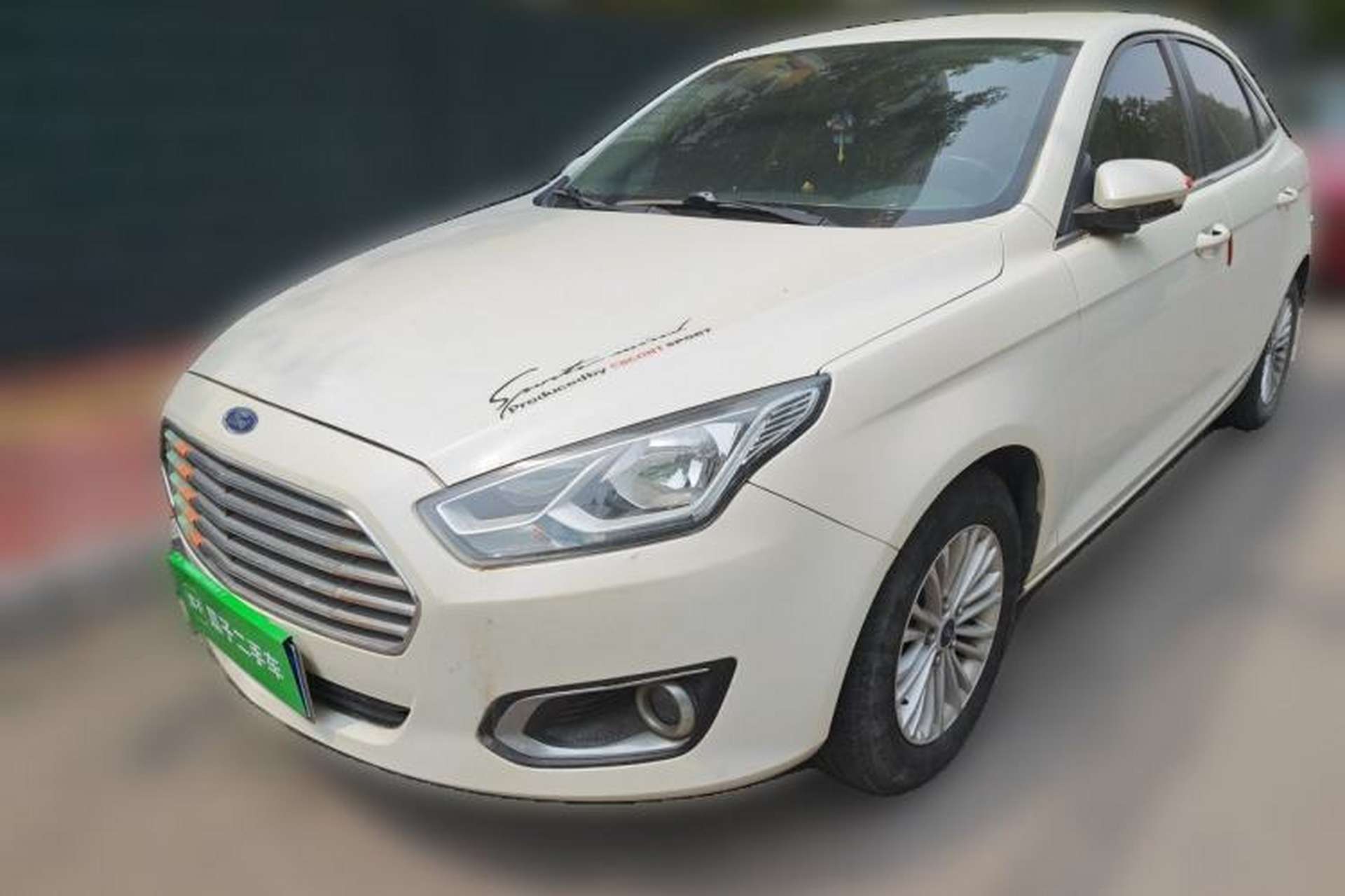 Used Ford Escort 2015 1.5L Manual Comfort Model Front Left 45 Deg