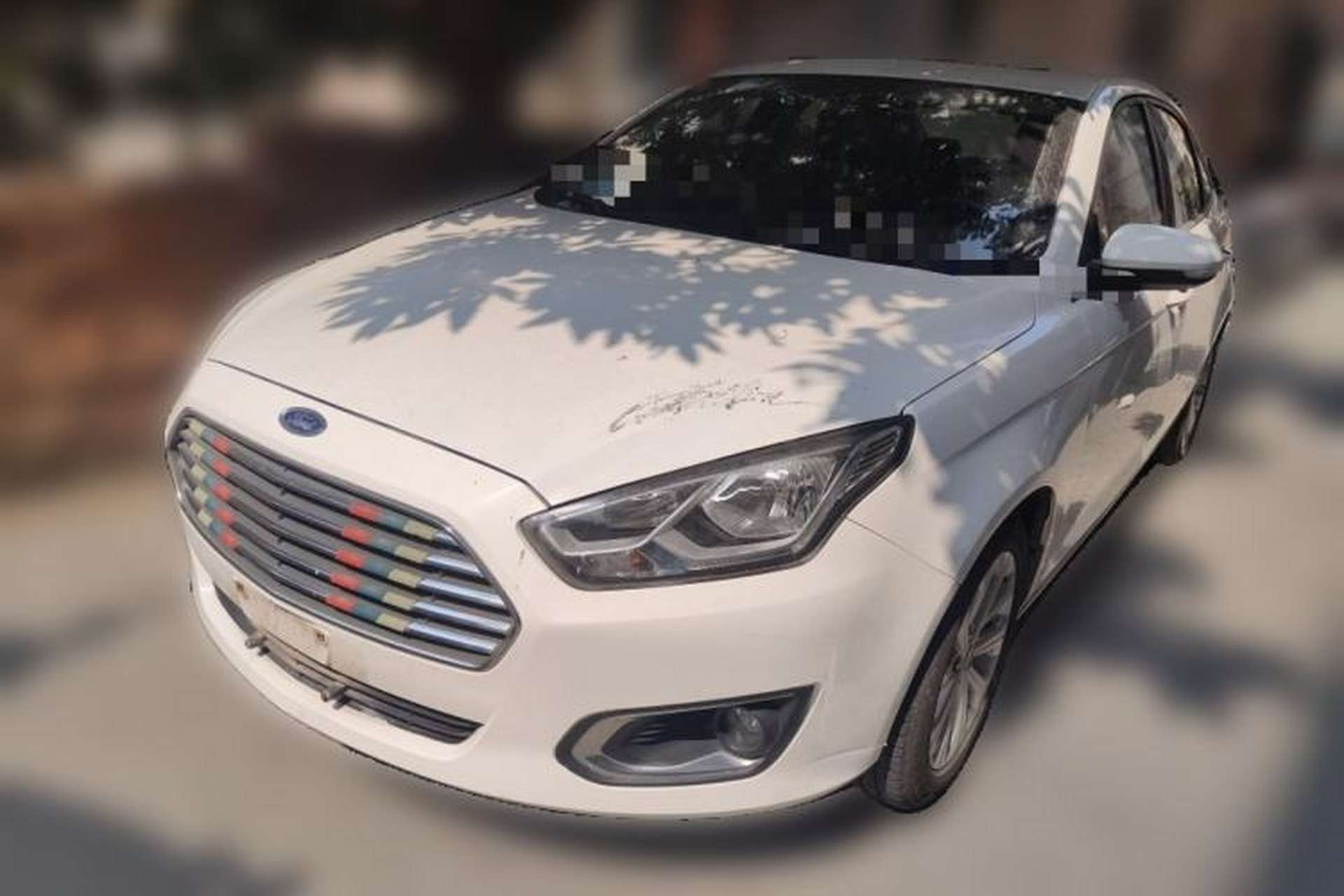 Used Ford Escort 2015 1.5L Manual Fashion Edition Front Left 45 Deg