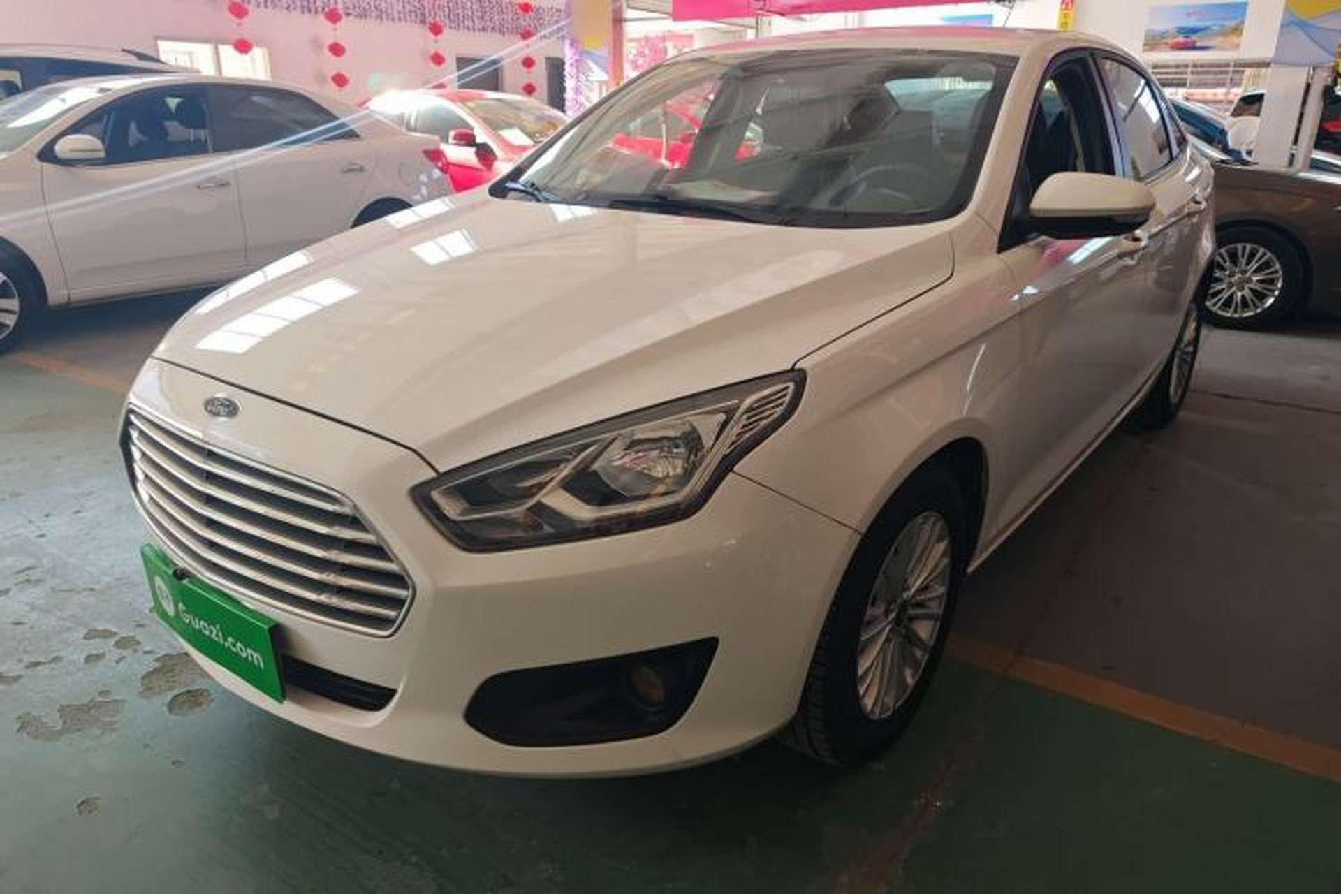 Used Ford Escort 2015 1.5L Manual Comfort Model Front Left 45 Deg