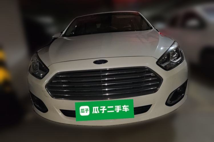 Used Ford Escort 2015 1.5L Automatic Fashion Model Front
