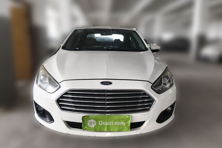 Used Ford Escort 2015 1.5L Automatic Comfort Edition Front