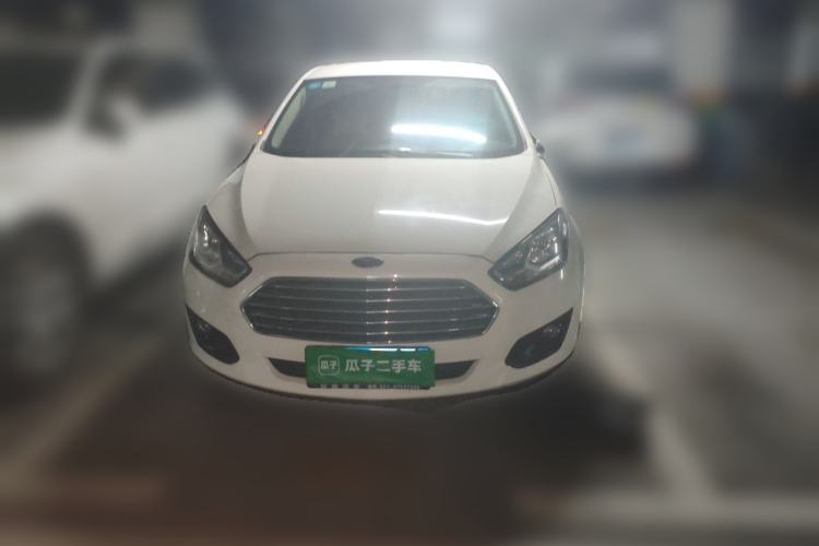Used Ford Escort 2015 1.5L Manual Comfort Model Front