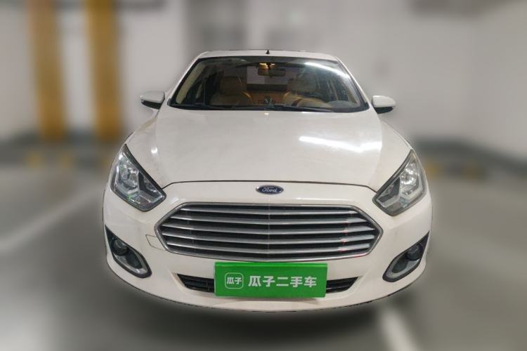 Used Ford Escort 2015 1.5L Automatic Fashion Model Front