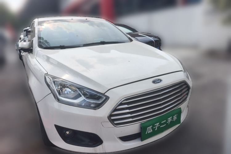 Used Ford Escort 2015 1.5L Manual Comfort Model Front