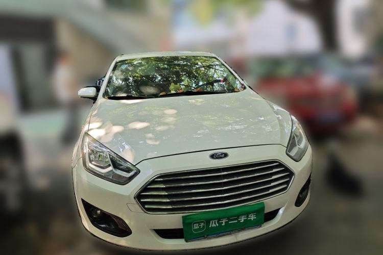 Used Ford Escort 2015 1.5L Automatic Comfort Edition Front