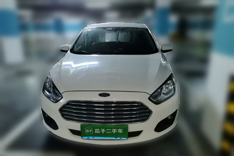 Used Ford Escort 2015 1.5L Automatic Comfort Edition Front