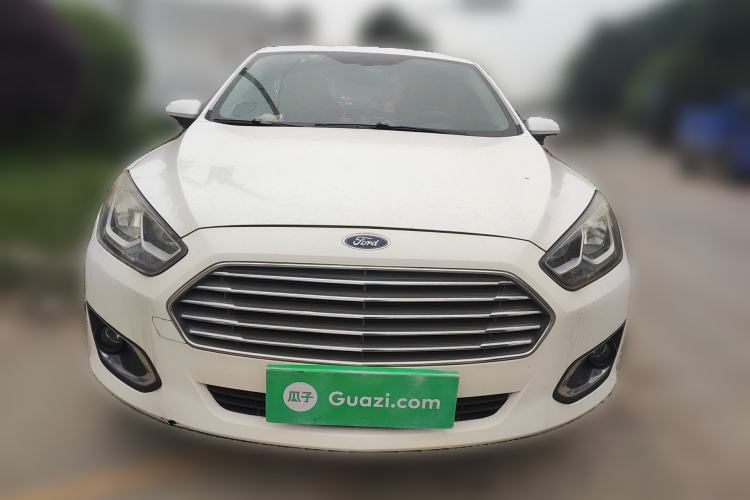 Used Ford Escort 2015 1.5L Automatic Fashion Model Front