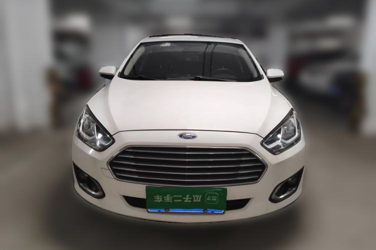 Used Ford Escort 2015 1.5L Automatic Fashion Model Front