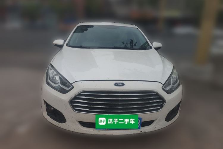 Used Ford Escort 2015 1.5L Automatic Comfort Edition Front