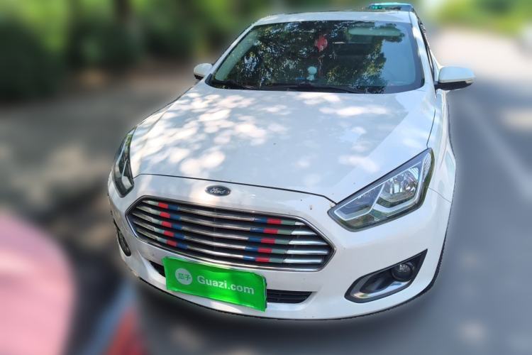 Used Ford Escort 2015 1.5L Automatic Fashion Model Front