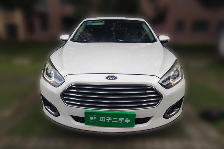 Used Ford Escort 2015 1.5L Automatic Fashion Model Front