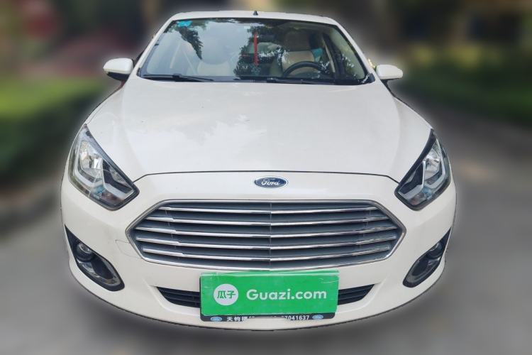 Used Ford Escort 2015 1.5L Automatic Fashion Model Front
