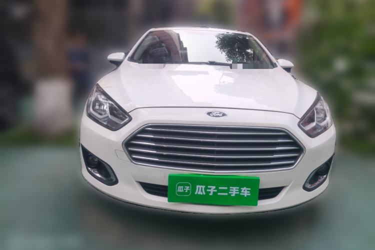 Used Ford Escort 2015 1.5L Automatic Fashion Model Front
