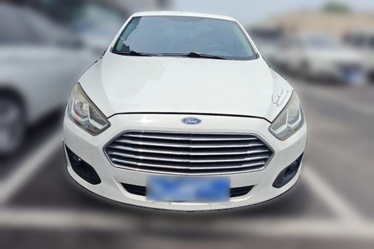 Used Ford Escort 2015 1.5L Manual Comfort Model Front