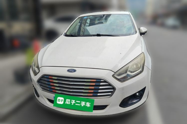 Used Ford Escort 2015 1.5L Manual Comfort Model Front