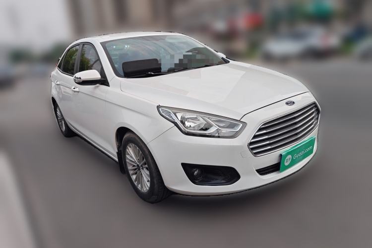 Used Ford Escort 2015 1.5L Manual Comfort Model Front Right 45 Deg