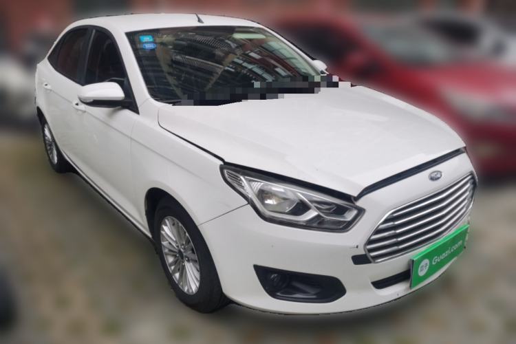 Used Ford Escort 2015 1.5L Automatic Comfort Edition Front Right 45 Deg