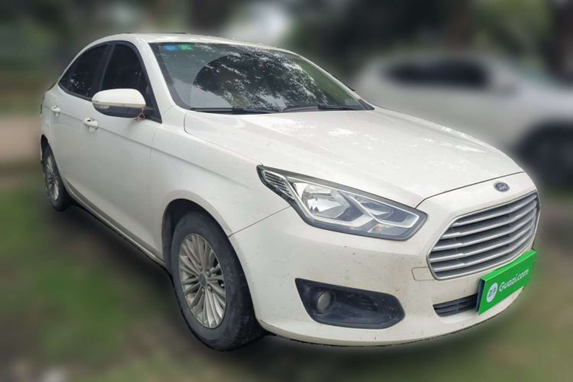 Used Ford Escort 2015 1.5L Automatic Comfort Edition Front Right 45 Deg