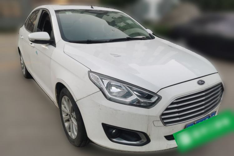 Used Ford Escort 2015 1.5L Automatic Comfort Edition Front Right 45 Deg