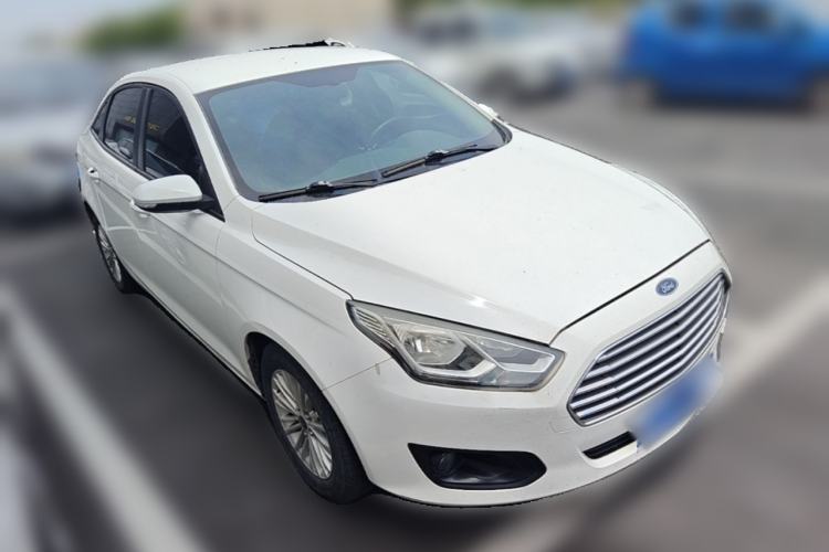 Used Ford Escort 2015 1.5L Manual Comfort Model Front Right 45 Deg