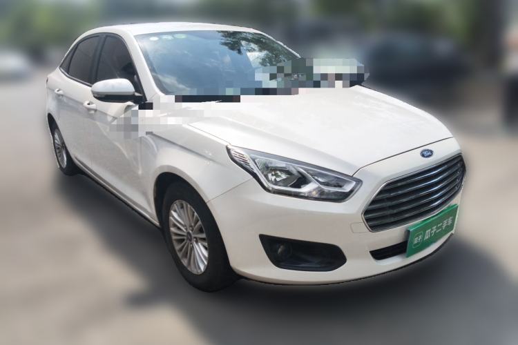 Used Ford Escort 2015 1.5L Automatic Comfort Edition Front Right 45 Deg