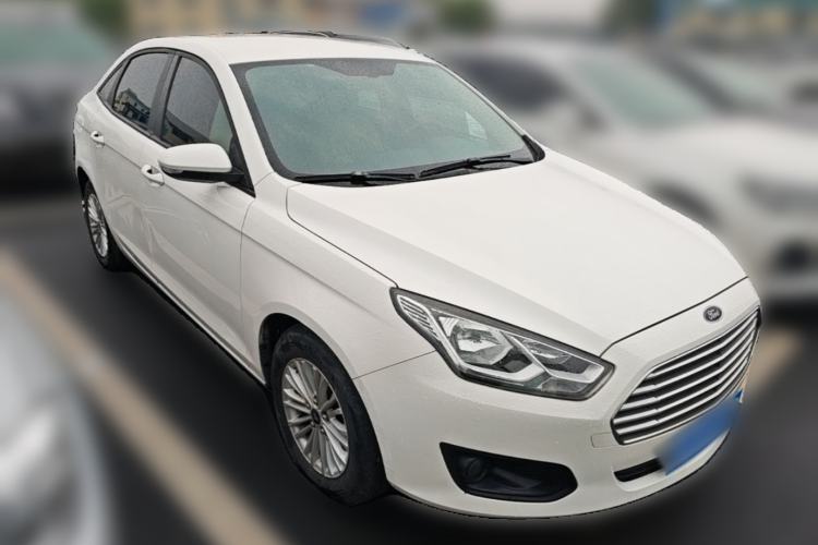 Used Ford Escort 2015 1.5L Automatic Comfort Edition Front Right 45 Deg