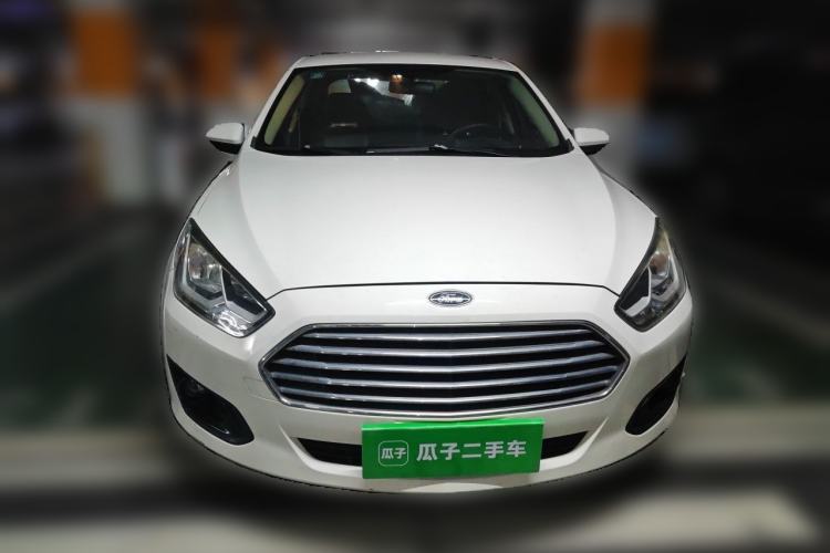 Used Ford Escort 2015 1.5L Automatic Comfort Edition Front