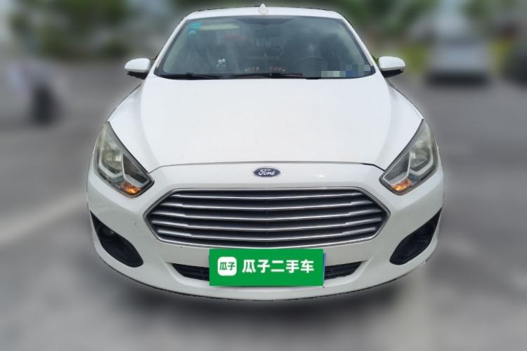 Used Ford Escort 2015 1.5L Automatic Comfort Edition Front