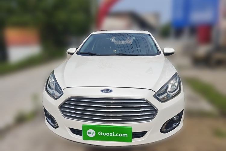 Used Ford Escort 2015 1.5L Automatic Fashion Model Front