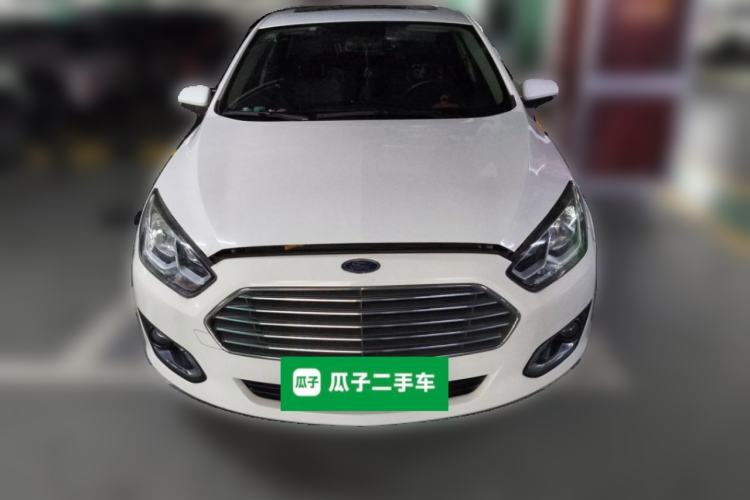 Used Ford Escort 2015 1.5L Automatic Fashion Model Front