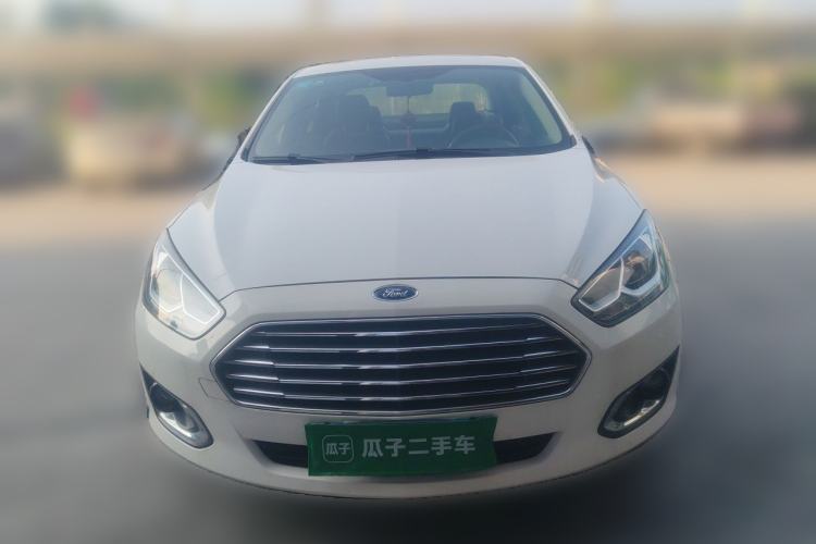 Used Ford Escort 2015 1.5L Automatic Fashion Model Front