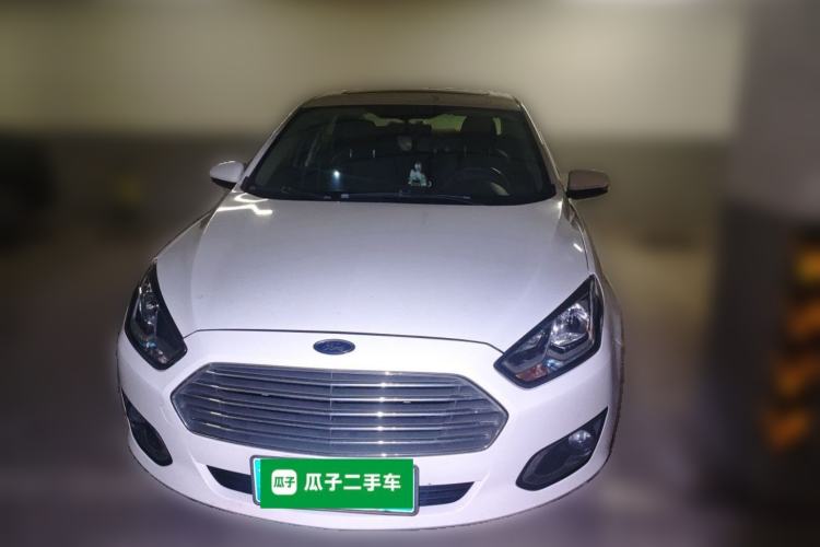 Used Ford Escort 2015 1.5L Automatic Fashion Model Front