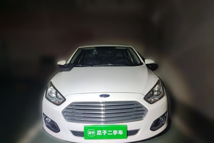 Used Ford Escort 2015 1.5L Automatic Fashion Model Front