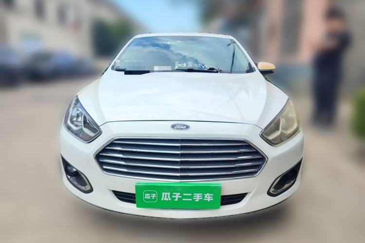 Used Ford Escort 2015 1.5L Manual Comfort Model Front