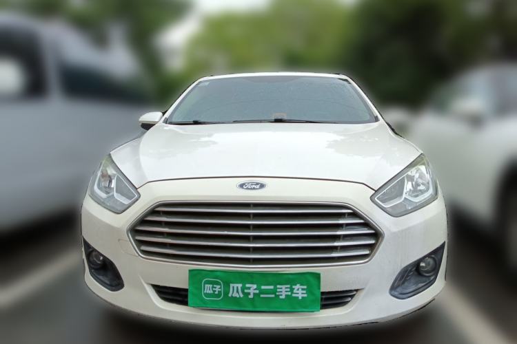 Used Ford Escort 2015 1.5L Manual Comfort Model Front