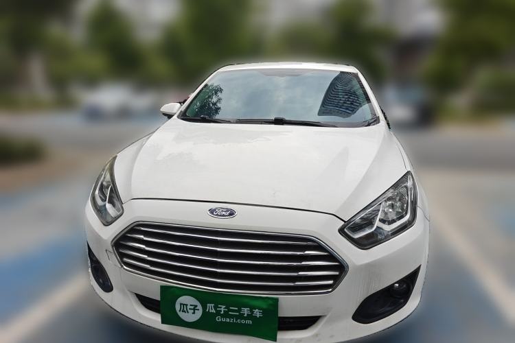Used Ford Escort 2015 1.5L Automatic Comfort Edition Front