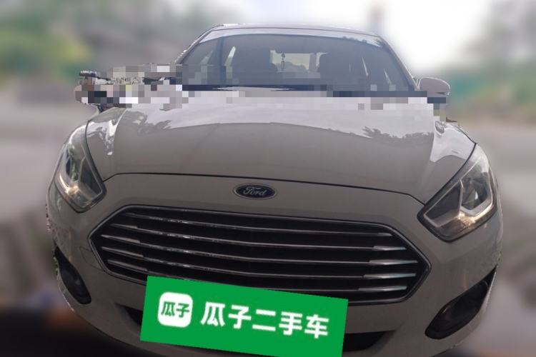 Used Ford Escort 2015 1.5L Automatic Comfort Edition Front