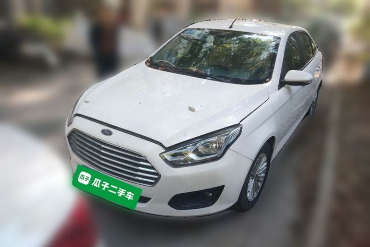 Used Ford Escort 2015 1.5L Manual Comfort Model Front