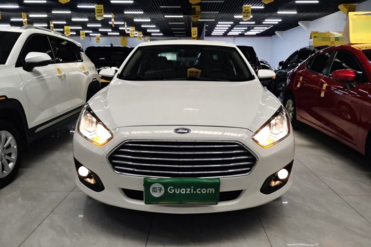 Used Ford Escort 2015 1.5L Manual Comfort Model Front
