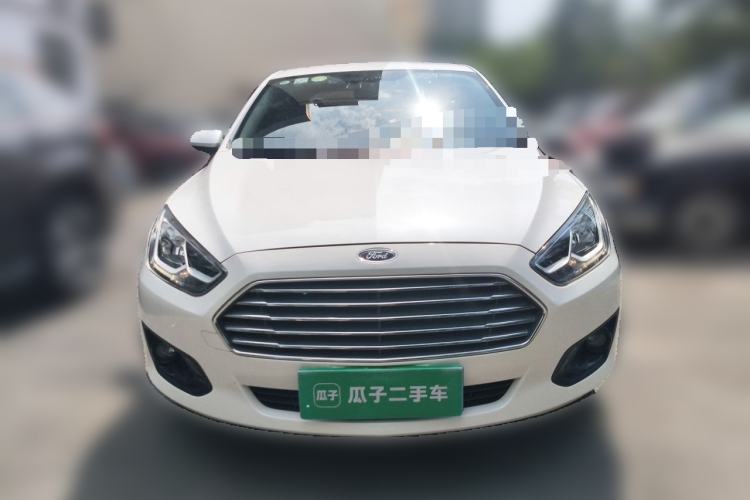 Used Ford Escort 2015 1.5L Automatic Comfort Edition Front