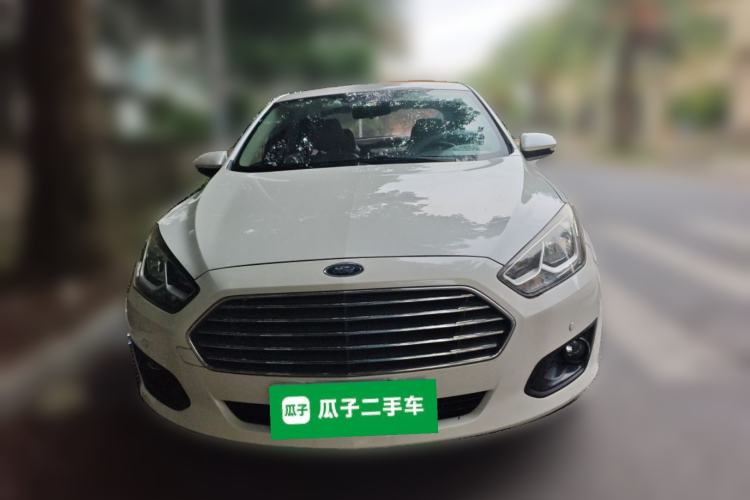 Used Ford Escort 2015 1.5L Automatic Comfort Edition Front