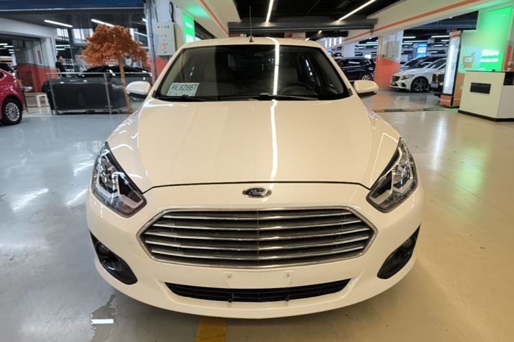 Used Ford Escort 2015 1.5L Automatic Comfort Edition Front