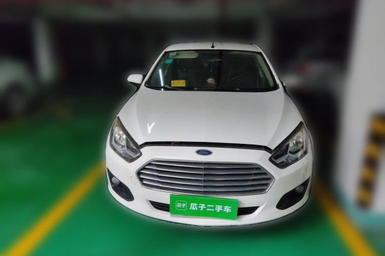 Used Ford Escort 2015 1.5L Automatic Comfort Edition Front