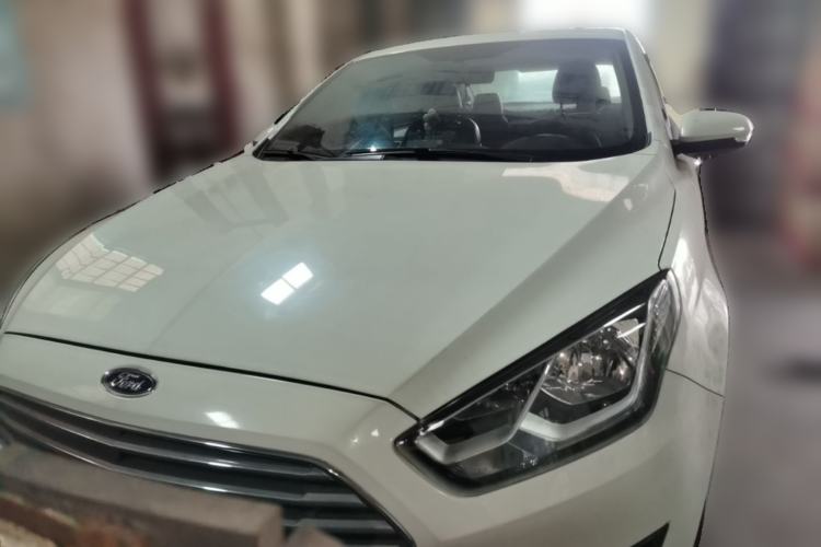 Used Ford Escort 2015 1.5L Automatic Fashion Model Front