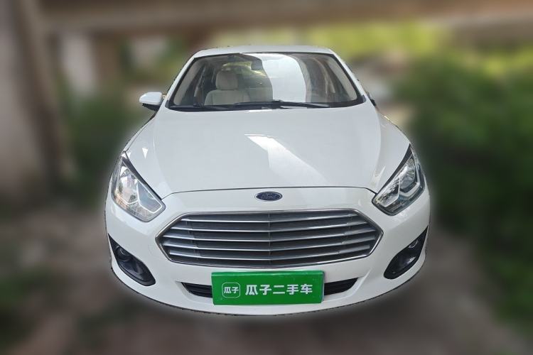 Used Ford Escort 2015 1.5L Automatic Comfort Edition Front