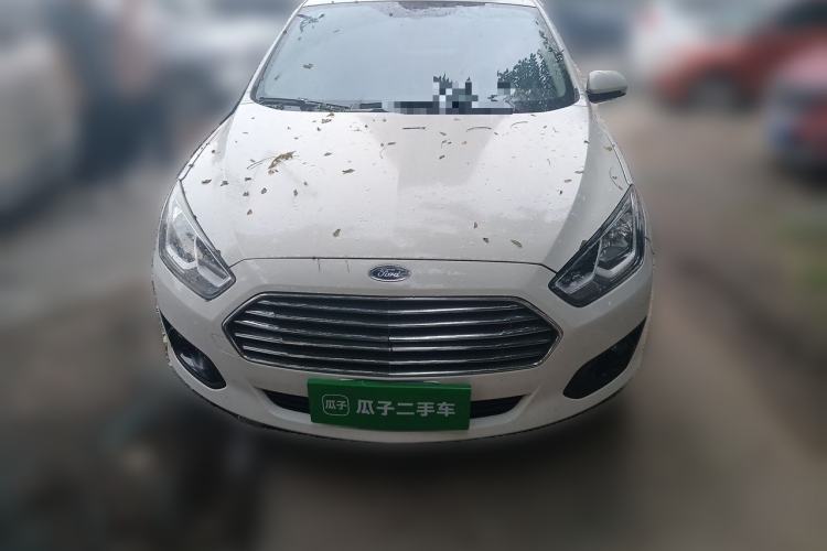Used Ford Escort 2015 1.5L Manual Comfort Model Front